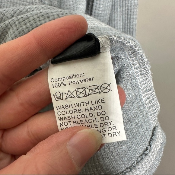 Shein waffle knit  pocket long sleeve Tshirt - Picture 4 of 5